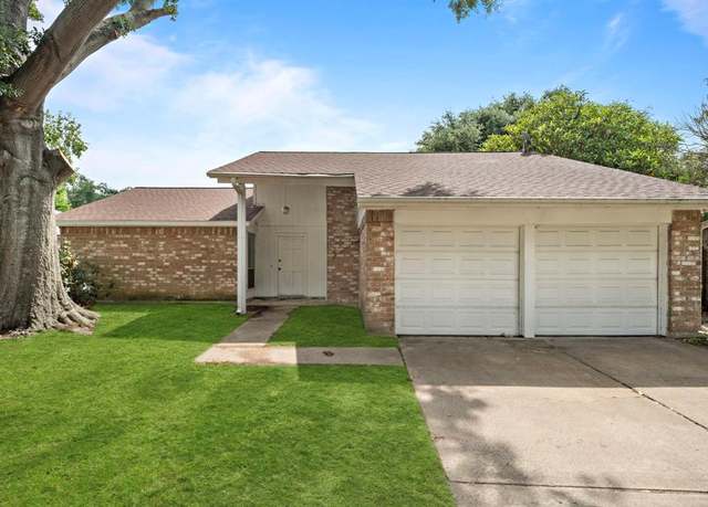Property at 1639 Castle Creek Dr, Missouri City, TX 77489, 3 beds, 2 baths
