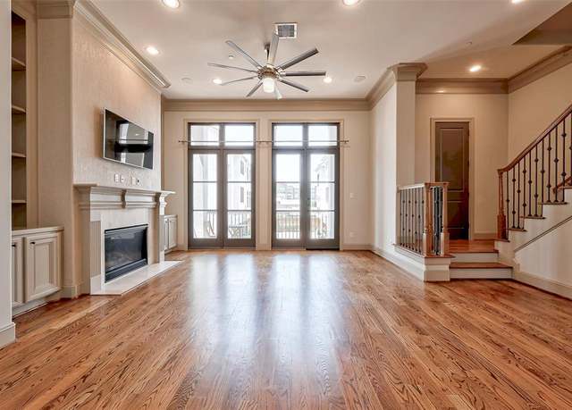 Property at 6035 Post Oak Green Ln, Houston, TX 77055, 4 beds, 3.5 baths