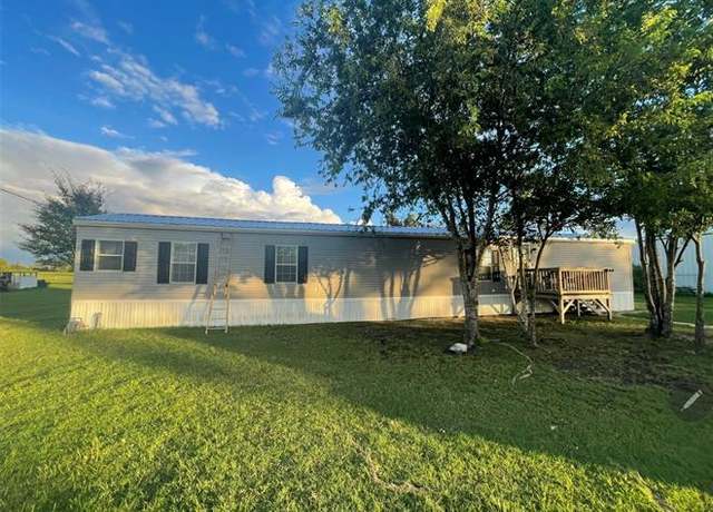 Property at 2592 County Road 152, Bedias, TX 77831, 2 beds, 2 baths