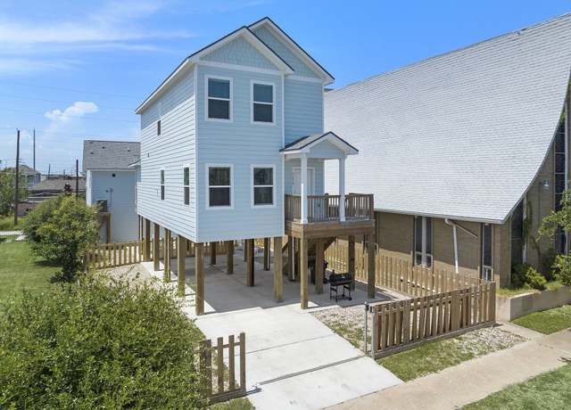 Property at 3610 Sealy St, Galveston, TX 77550, 4 beds, 2.5 baths