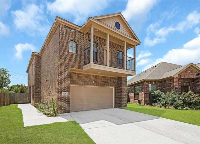 Property at 15711 Edo Cir, Houston, TX 77083, 4 beds, 3 baths