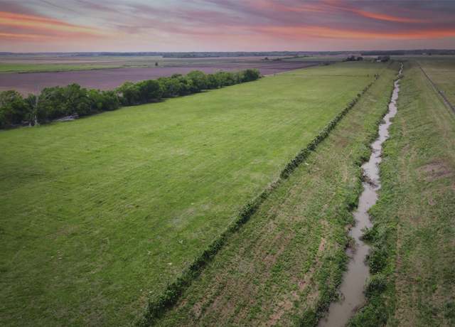 Property at 8007 County Road 170, Alvin, TX 77511