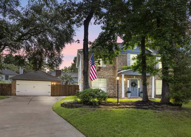 Property at 19 Shinyrock Pl, The Woodlands, TX 77381, 4 beds, 2.5 baths