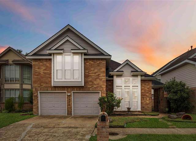 Property at 16019 Juniper Grove Dr, Houston, TX 77084, 3 beds, 2.5 baths
