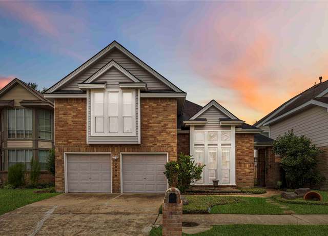 Property at 16019 Juniper Grove Dr, Houston, TX 77084, 3 beds, 2.5 baths