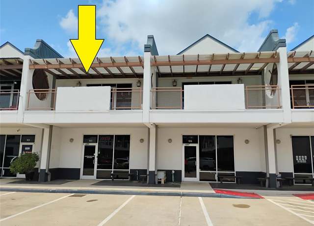 Property at 9788 Clarewood Dr #105, Houston, TX 77036, 3 beds, 1.5 baths