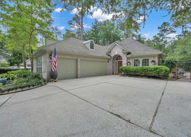 Property at 7 E Honey Grove Pl, The Woodlands, TX 77382, 2 beds, 2 baths