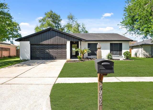 Property at 5902 Country Pl, League City, TX 77573, 4 beds, 2 baths