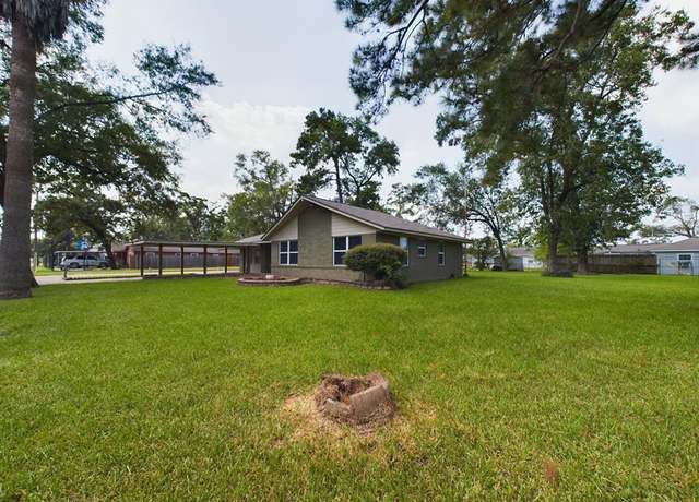 Property at 9117 Richland Dr, Houston, TX 77078, 4 beds, 2 baths