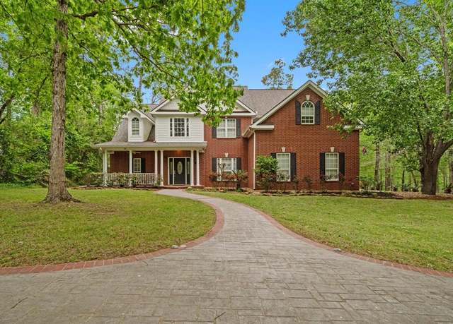 Property at 126 Wildwood Dr, Livingston, TX 77351, 4 beds, 3 baths