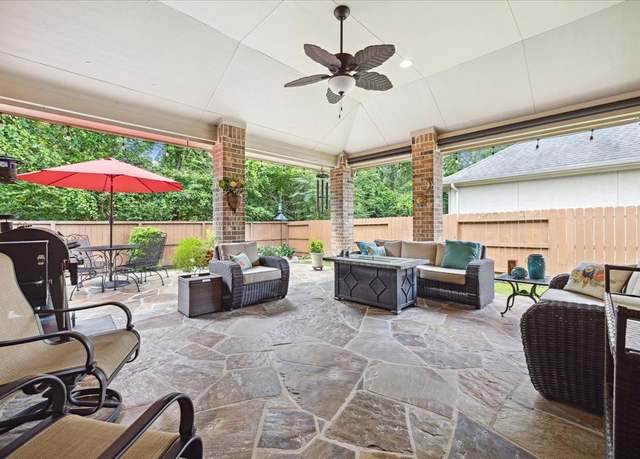 Property at 118 Verbena Way, Montgomery, TX 77316, 2 beds, 2 baths