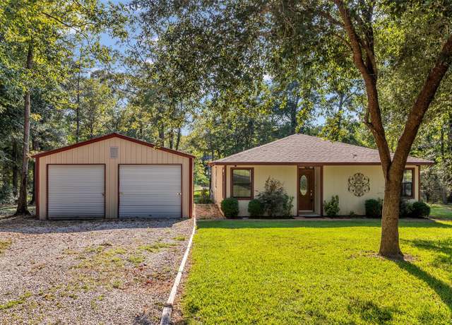 Property at 119 Memory Ln, Livingston, TX 77351, 3 beds, 2 baths