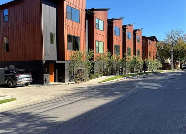 Property at 7411 Coronado Ave, Dallas, TX 75214, 2 beds, 2.5 baths