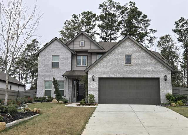 Property at 15227 Deseo Dr, Conroe, TX 77302, 4 beds, 3.5 baths