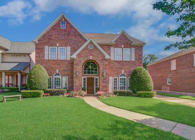 Property at 4516 Palmetto St, Bellaire, TX 77401, 4 beds, 3.5 baths