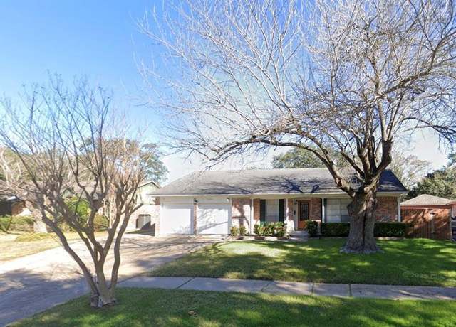 Property at 9006 Roos Rd, Houston, TX 77036, 3 beds, 2 baths