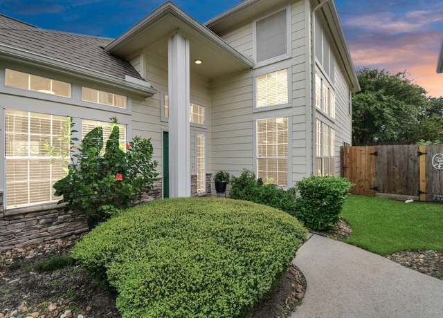 Property at 13234 Thornville Ln, Houston, TX 77070, 3 beds, 2.5 baths