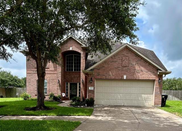 Property at 6015 Biltmore Ct, Rosenberg, TX 77471, 4 beds, 2.5 baths