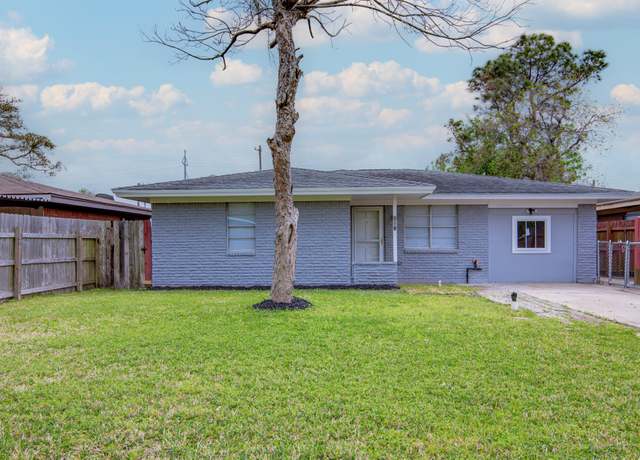 Property at 2821 1st Ave N, Texas City, TX 77590, 3 beds, 1 bath