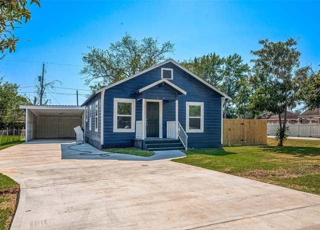 Property at 8302 Tavenor Ln, Houston, TX 77075, 3 beds, 2 baths