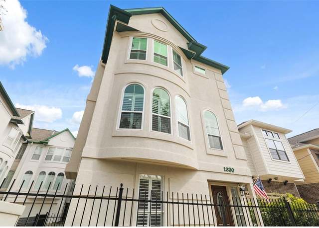 Property at 1330 Malone St, Houston, TX 77007, 3 beds, 2.5 baths