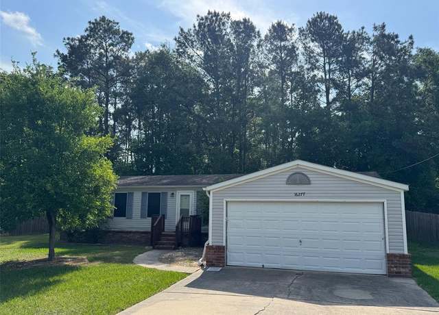 Property at 16277 Wild Oak Ln, Conroe, TX 77302, 4 beds, 2 baths