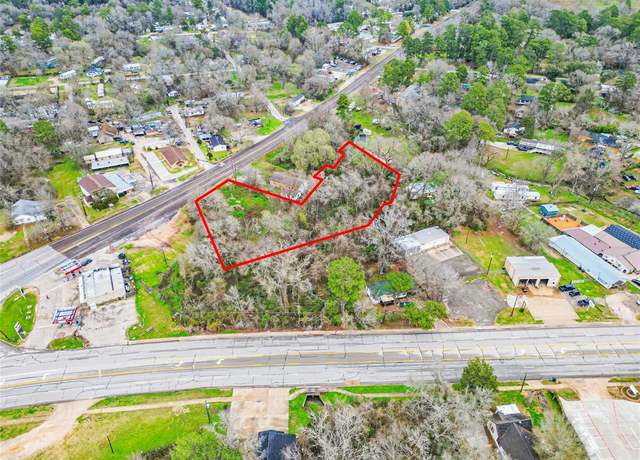 Property at 218 Highway 30 E, Huntsville, TX 77320
