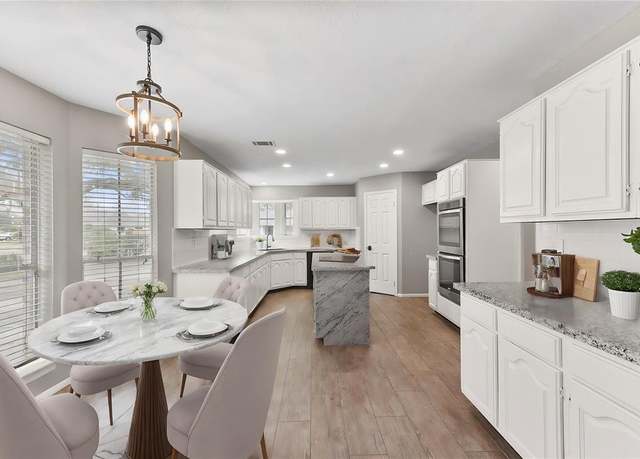 Property at 704 Balmoral Ct, Friendswood, TX 77546, 4 beds, 2.5 baths