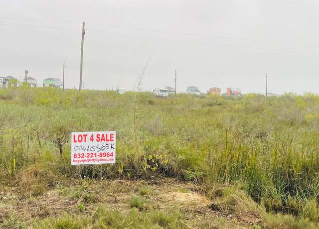 Property at 1116 Gulf Supply Rd, Gilchrist, TX 77617