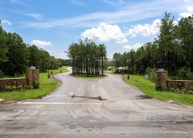 Property at 15679 Forest Grove Dr, Willis, TX 77378