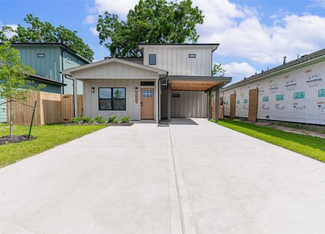 Property at 207 Dipping Stream St, Houston, TX 77076, 3 beds, 2.5 baths