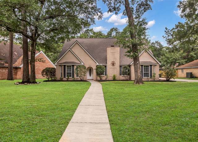 Property at 17427 Pinewood Forest Dr, Spring, TX 77379, 4 beds, 2.5 baths