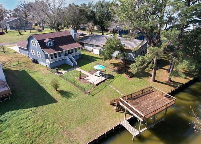 Property at 410 Indian Shr, Livingston, TX 77351, 3 beds, 2 baths