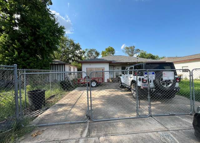 Property at 2603 Hartwick Rd, Houston, TX 77093, 3 beds, 1 bath