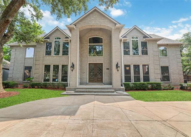 Property at 1647 Kelliwood Oaks Dr, Katy, TX 77450, 6 beds, 5 baths