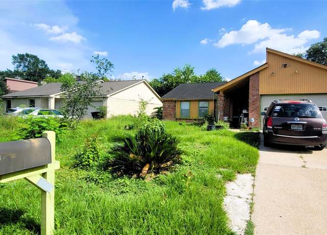 Property at 2919 Sunwood Dr, Houston, TX 77038, 3 beds, 2 baths