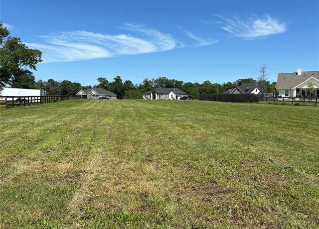 Property at 6826 Cherry Bayou Dr, Baytown, TX 77523