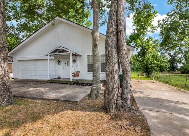 Property at 1037 Wall St, Houston, TX 77088, 3 beds, 2 baths