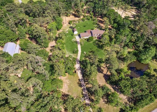 Property at 33410 Cripple Creek Dr, Pinehurst, TX 77362, 4 beds, 3 baths