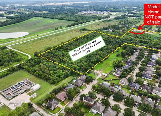 Property at 1820 Hillhouse Rd, Pearland, TX 77584