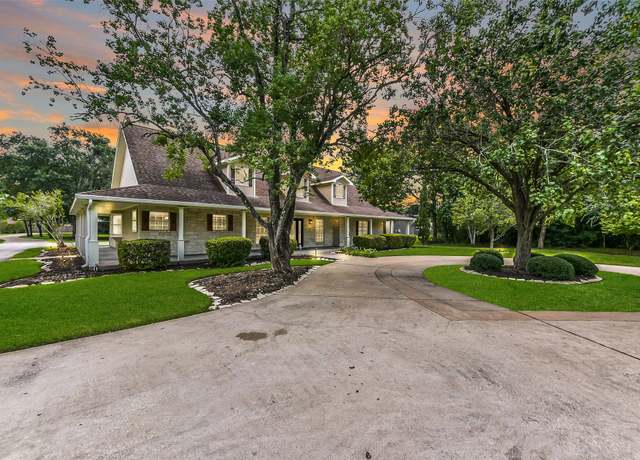 Property at 2325 Hatfield Rd, Pearland, TX 77581, 2 beds, 3 baths