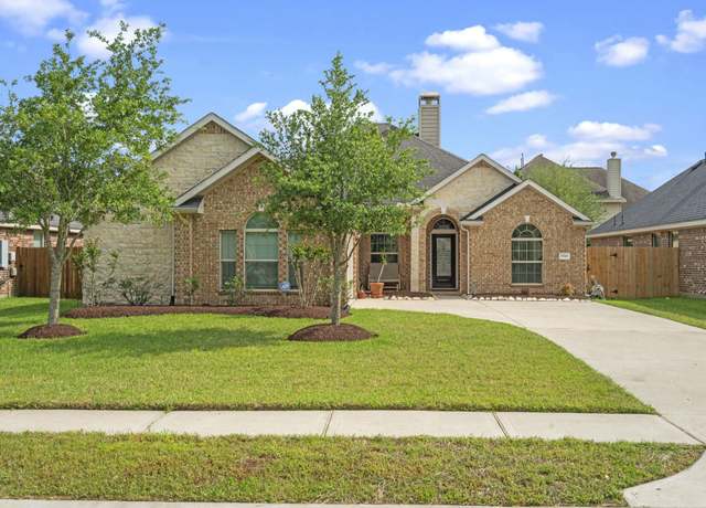 Property at 1510 Nacogdoches Valley Dr, League City, TX 77573, 3 beds, 2 baths