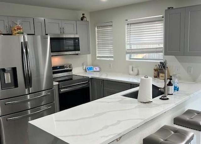 Property at 3 Lakeway St #3, Conroe, TX 77304, 3 beds, 2.5 baths