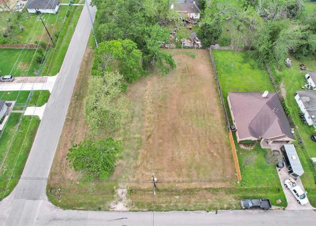 Property at 9207 Spaulding St, Houston, TX 77016