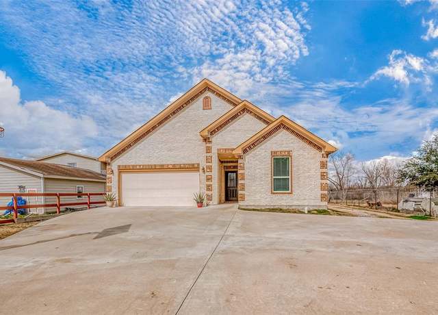 Property at 709 Coen Rd, Rosharon, TX 77583, 4 beds, 2 baths