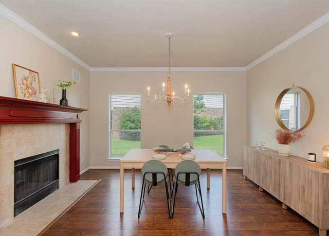 Property at 1403 Doral Ct, Baytown, TX 77523, 4 beds, 2.5 baths