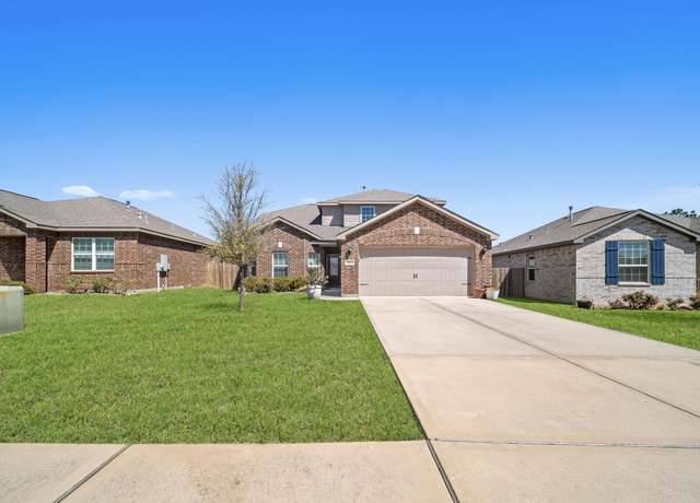 Property at 7623 Square Garden Ln, Conroe, TX 77304, 4 beds, 2.5 baths