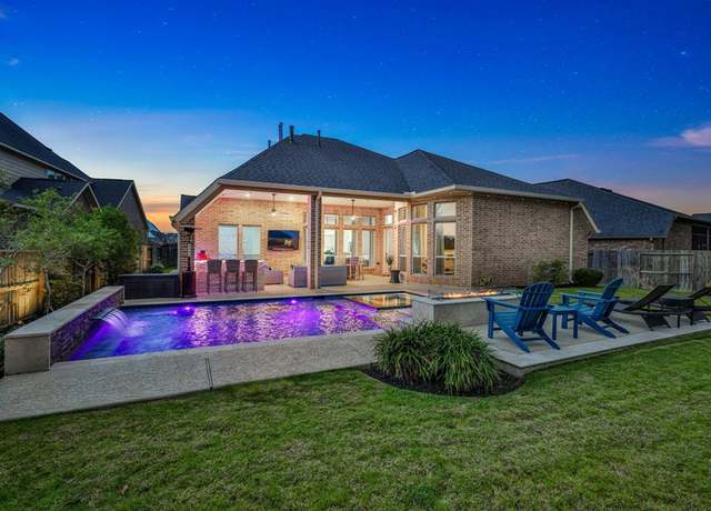 Property at 28415 Evergreen Cove Ln, Fulshear, TX 77441, 4 beds, 3 baths