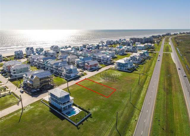 Property at 11526 Sea Butterfly St, Galveston, TX 77554
