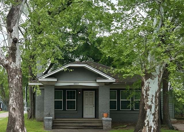 Property at 4501 Stanford St, Houston, TX 77006, 3 beds, 1 bath